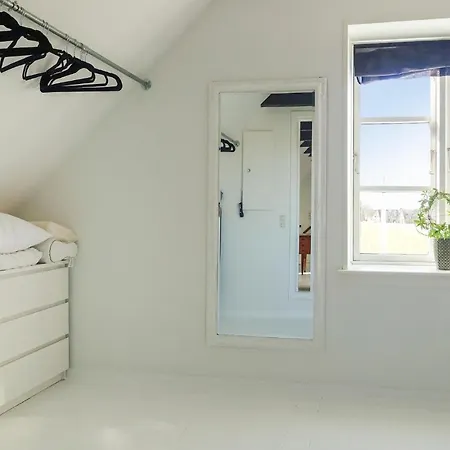 Awesome In With 1 Bedroom And Wifi * Rønne