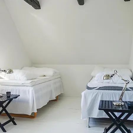 Apartman Awesome In With 1 Bedroom And Wifi